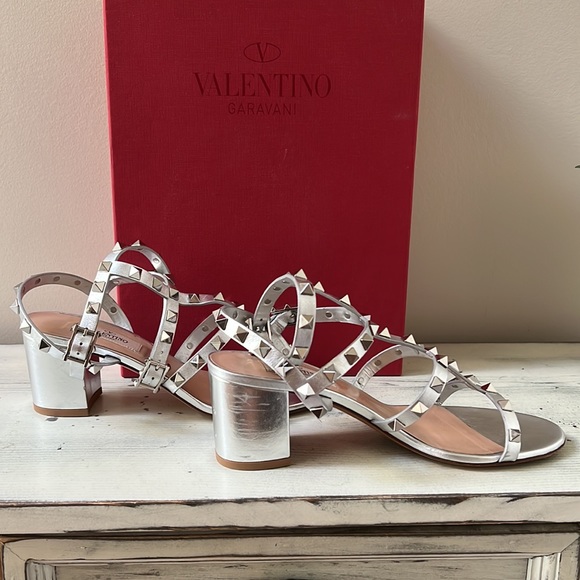 VALENTINO ROCKSTUD ANKLE STRAP SANDAL 60 MM - Picture 4 of 9